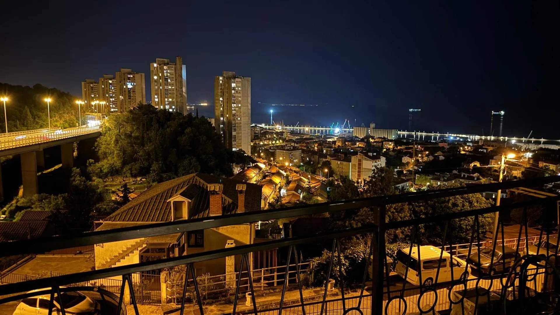 Apartment Apartman Luna Rijeka